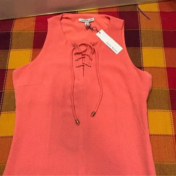 Coral Sleeveless Lace-Up dress - Picture 4 of 12